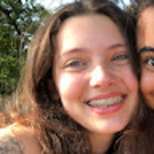 Meet your Posher, Caroline